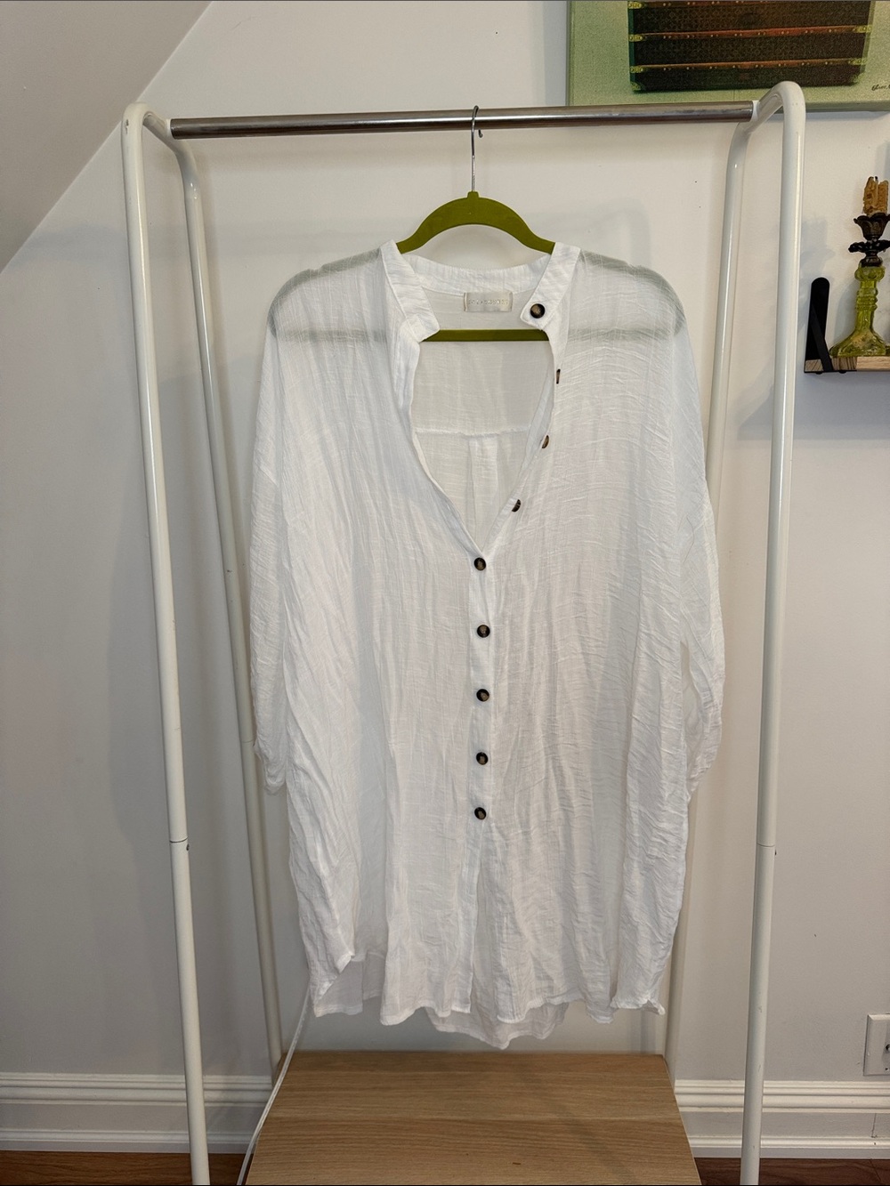 SOL + SORBET White Lightweight Button-Front  Drop Shoulder Beach coverup o/s